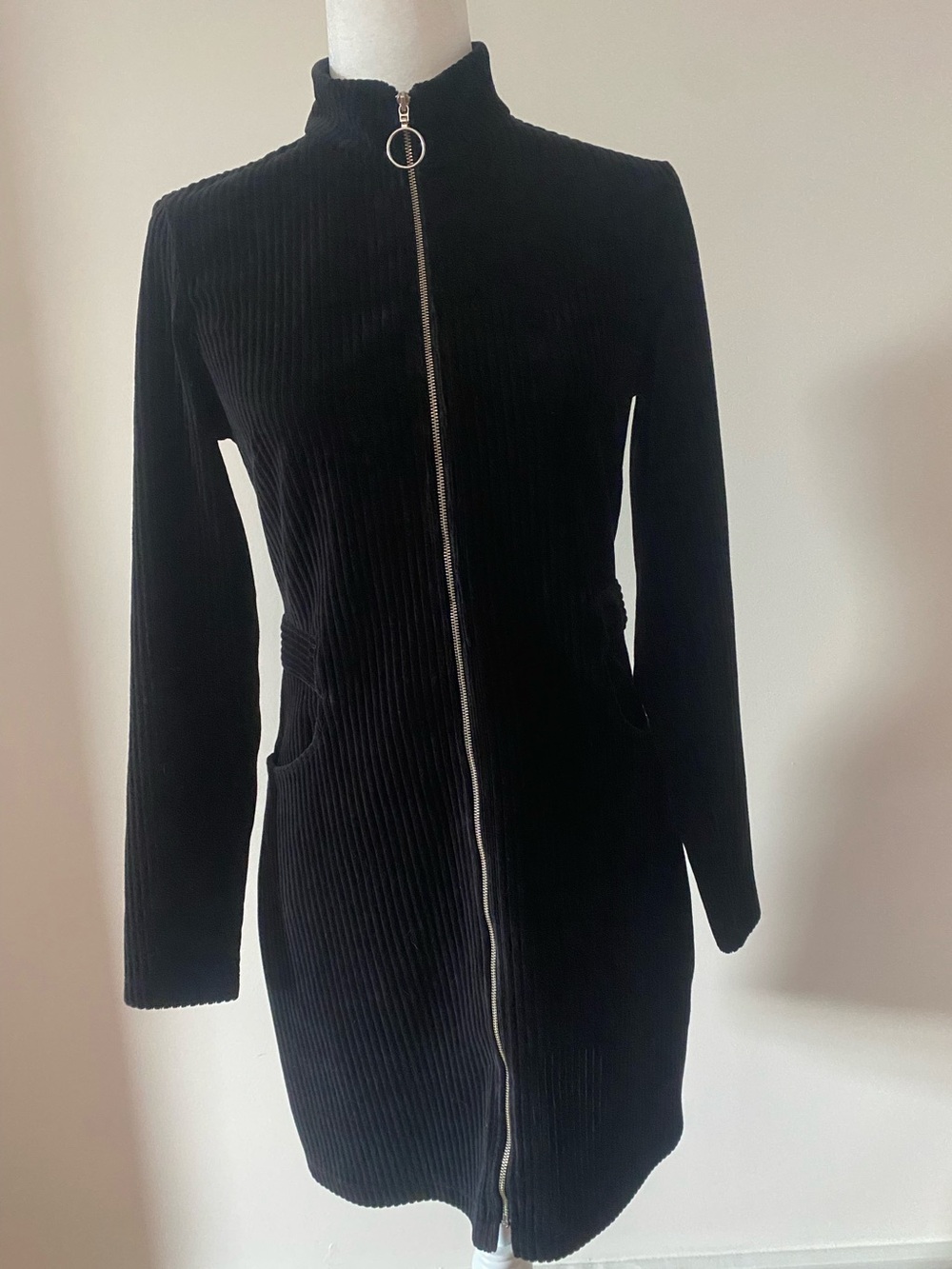 & Other Stories Black Ribbed Velvet Zip Front Mini Dress US 8 EU 40